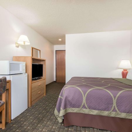Super 8 By Wyndham Florence Co Ngoại thất bức ảnh