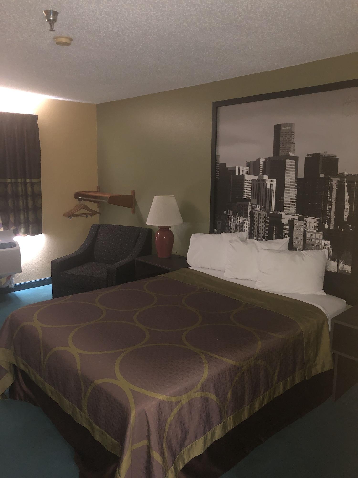 Super 8 By Wyndham Florence Co Ngoại thất bức ảnh