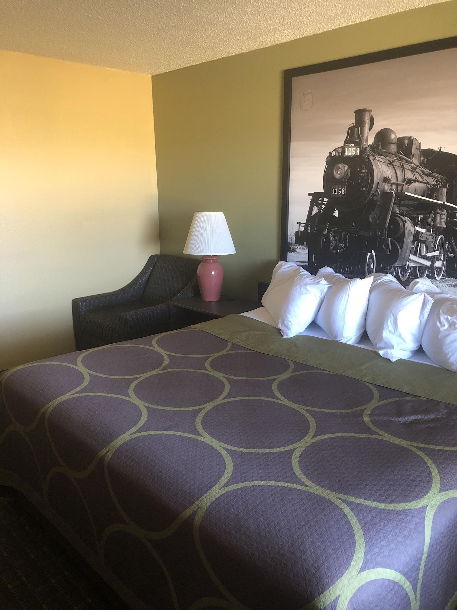 Super 8 By Wyndham Florence Co Ngoại thất bức ảnh