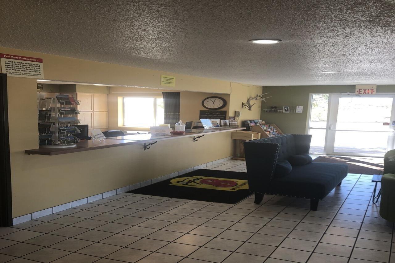 Super 8 By Wyndham Florence Co Ngoại thất bức ảnh